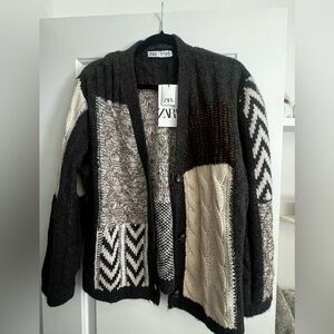 NWT - Zara sweater medium